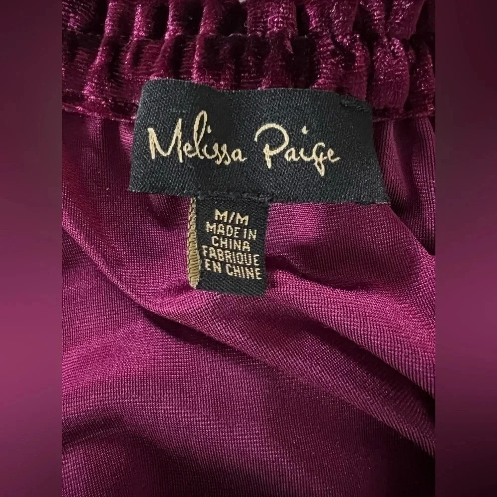 Melissa Paige Burgundy Crushed Velvet Crochet Lace Sleeve Peasant Top Medium. - Picture 6 of 8